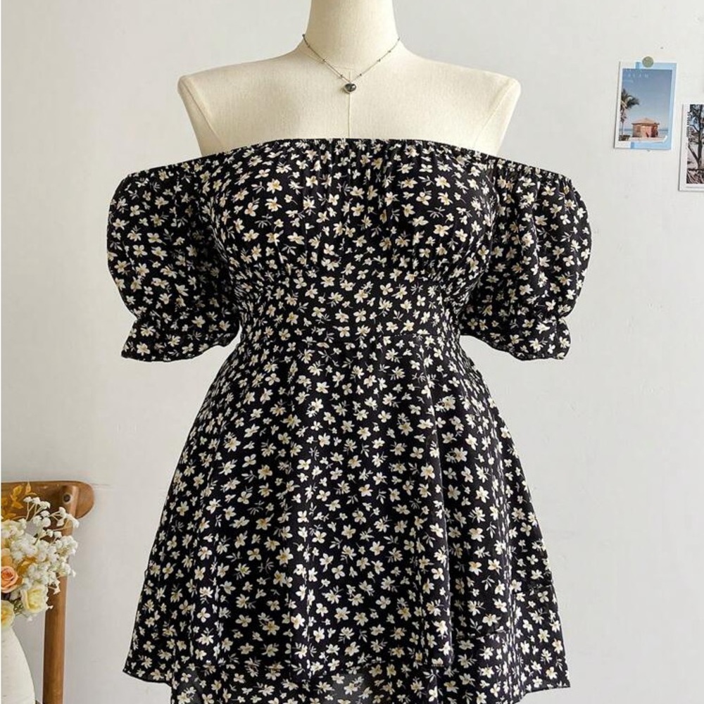 Off Shoulder Ditsy Floral A Line Romper